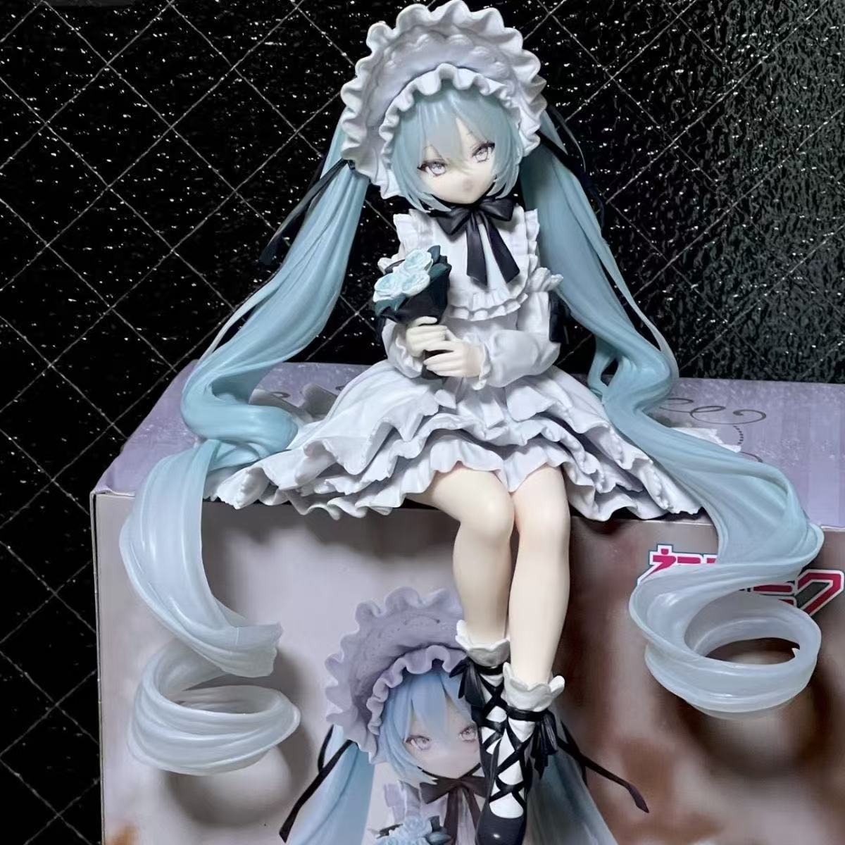 12 センチメートルミクアニメフィギュアレトロ美少女人形コレ - Home Office Romance Manga のレビューと価格