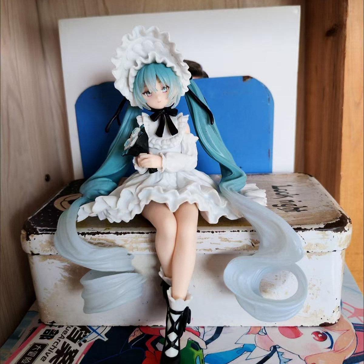 12 センチメートルミクアニメフィギュアレトロ美少女人形コレ - Home Office Romance Manga のレビューと価格